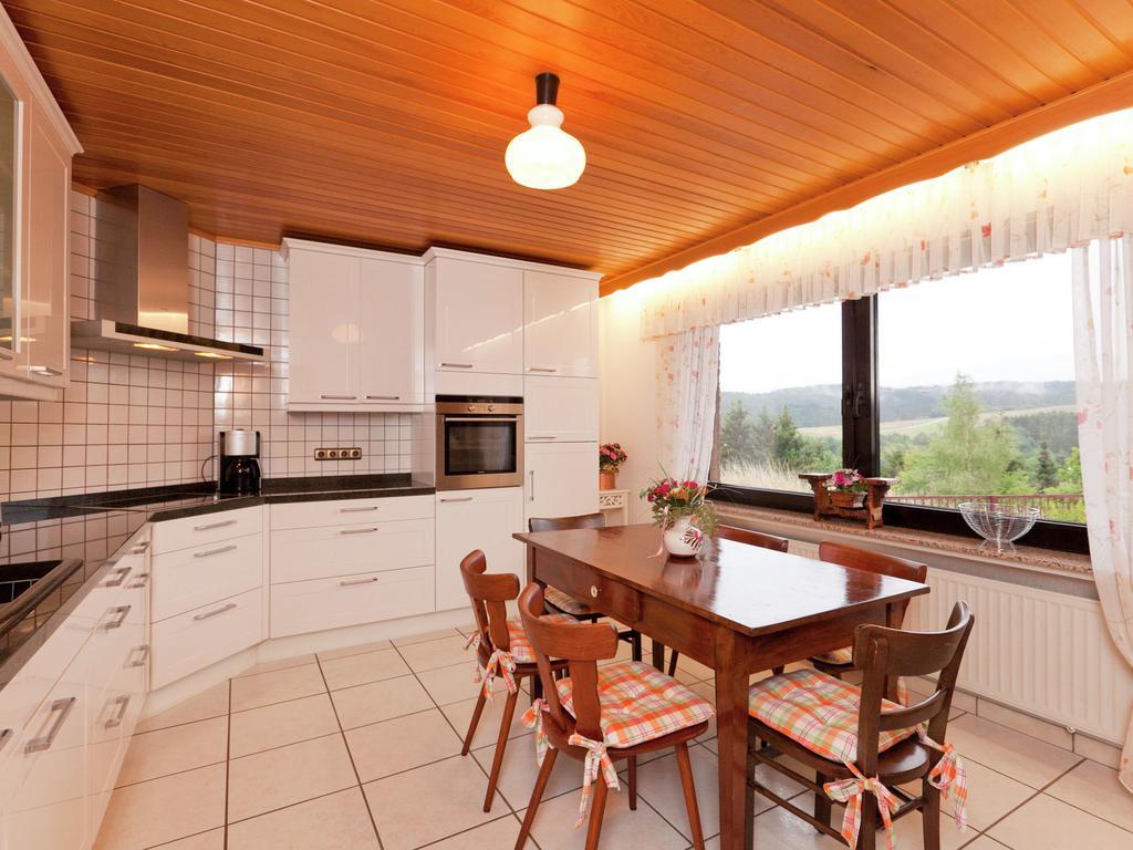 Apartment In Eifel With Children S Playground Lirstal Ngoại thất bức ảnh